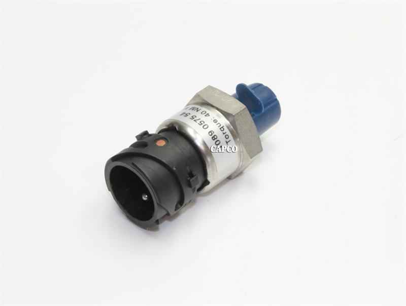 Image of a replacement OEM compressor pressure transducer for Atlas Copco models. 1089-0575-54 PRESS.TRANSDUCER (OEM) Atlas Copco - Image 1